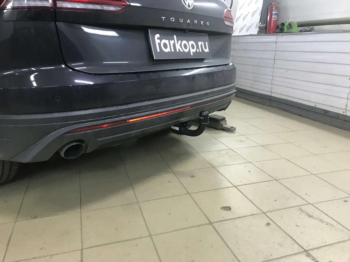 Фаркоп Steinhof для Volkswagen Touareg 2017- Арт. V-163 V-163 в Кемерово