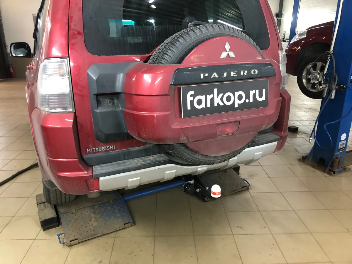 Фаркоп Трейлер для Mitsubishi Pajero 2007- Арт. 7120 7120 в Кемерово