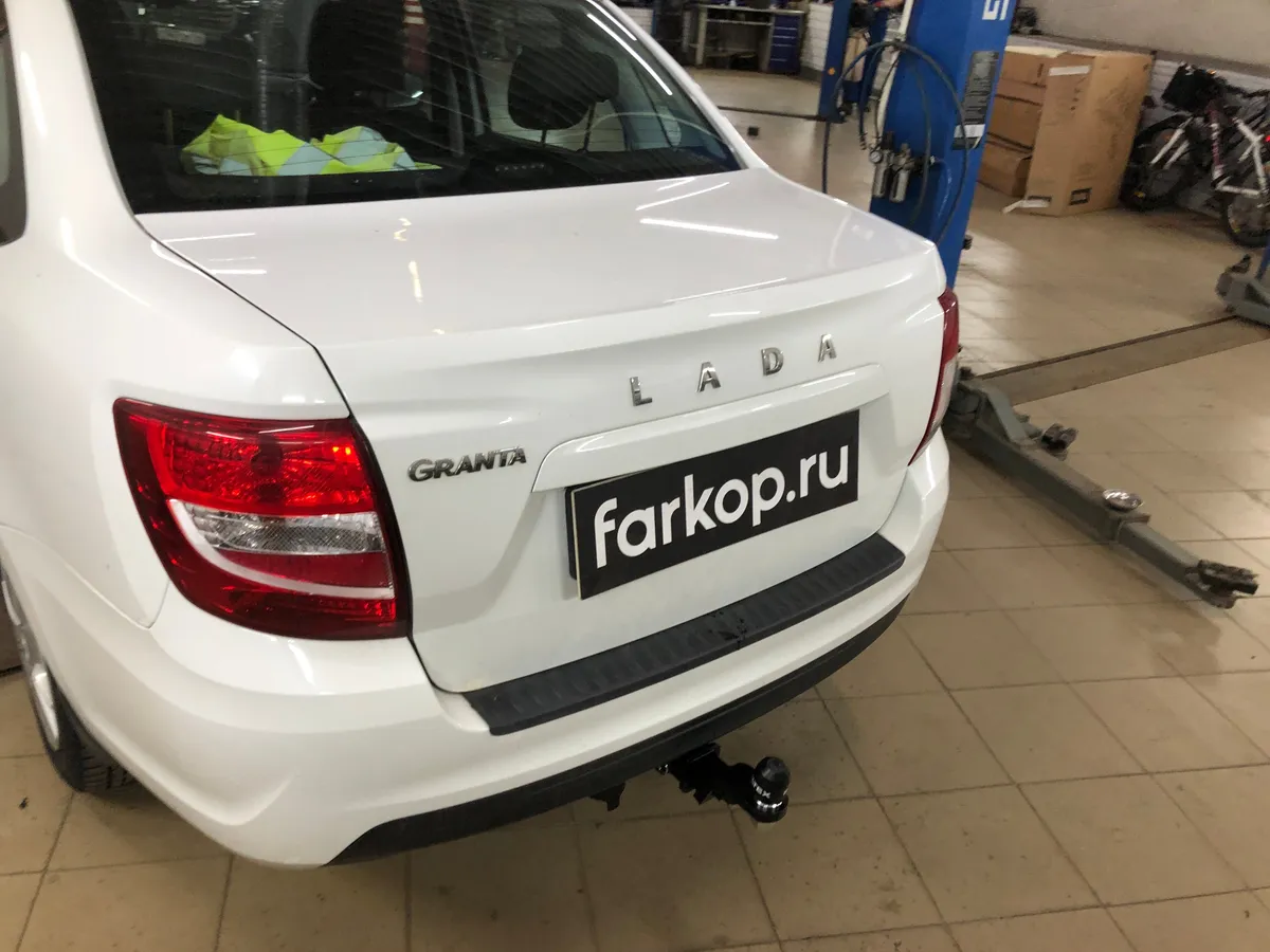 Фаркоп TowRus для Lada Granta (вкл. Cross) 2012- 279529 в Кемерово