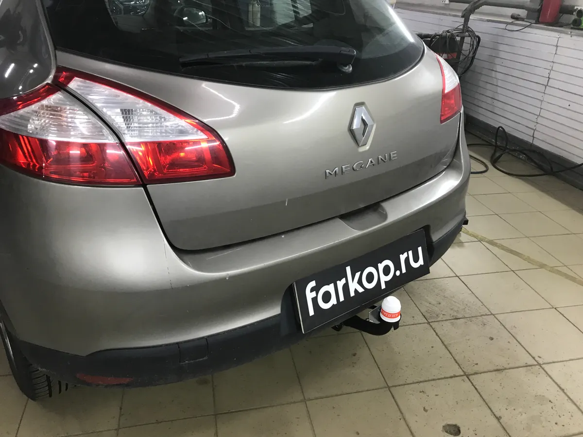 Фаркоп Трейлер для Renault Megane (5дв. хэтчбек ) 2008-2016 Арт. 9050 9050 в Кемерово