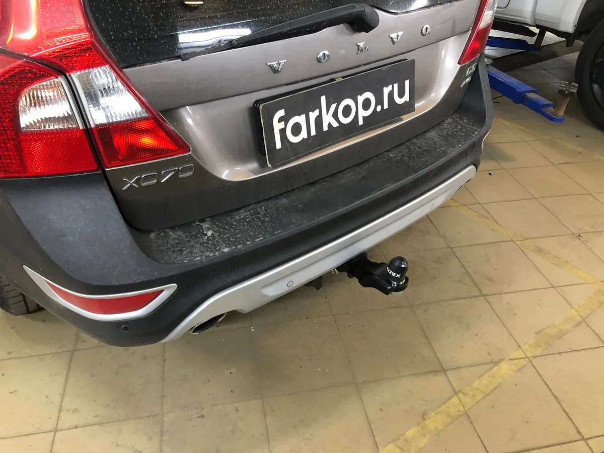 Фаркоп TowRus для Volvo XC70 2007-2016 259515 в Кемерово