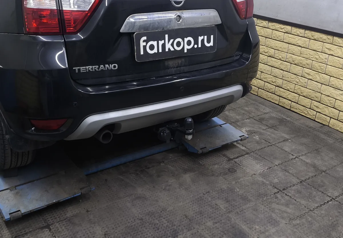 Фаркоп Berg для Nissan Terrano 2014- F.4711.002 в Кемерово