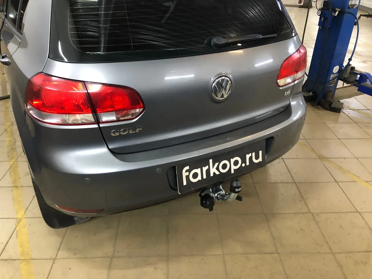Фаркоп Galia для Volkswagen Golf 2008-2013 A038C в Кемерово