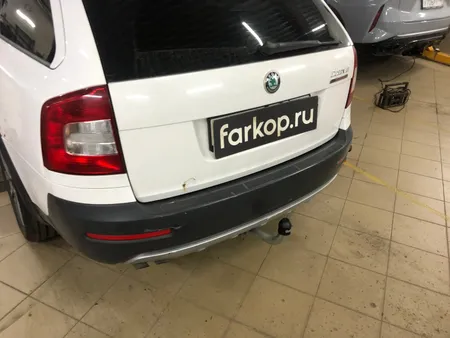 Фаркоп Galia для Skoda Octavia (лифтбек, универсал, вкл. Scout) 2005-2013 S086A в Кемерово