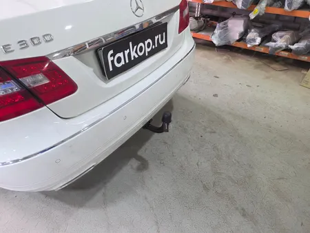 Фаркоп Steinhof для Mercedes E-class (седан) 2009-2016 Арт. M-118 M-118 в Кемерово