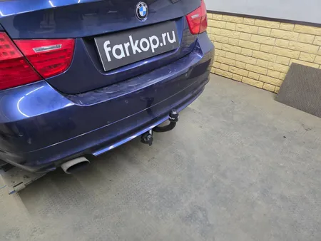 Фаркоп Steinhof для BMW 3 серия 2005-2013 B-045 в Кемерово