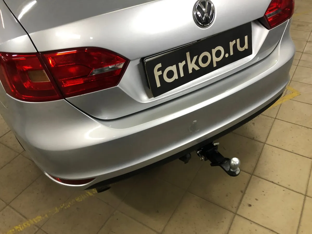 Фаркоп Лидер Плюс для Volkswagen Jetta 2011-2019 V123-E в Кемерово Фаркоп Лидер Плюс для Volkswagen Jetta 2011-2019 V123-E в Кемерово