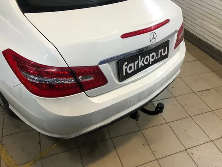 Фаркоп Steinhof для Mercedes E-class (купе) 2009-2016 M-150 в Кемерово