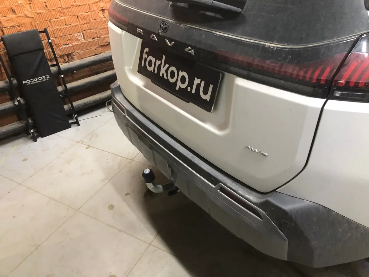 Фаркоп Galia для Toyota RAV4 2025- T072C в Кемерово